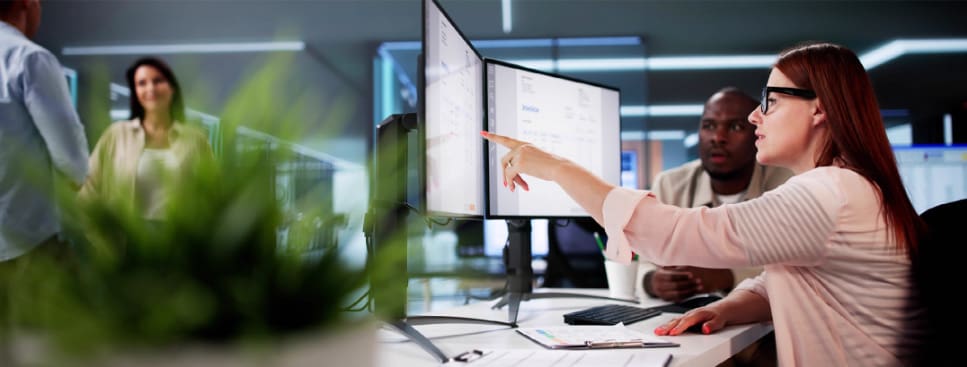 sred people at computer lg